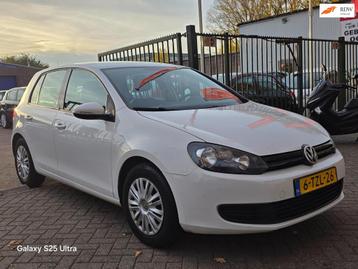 Volkswagen Golf 1.4 Easyline airco navigatie elektrische ram beschikbaar voor biedingen