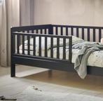 Peuterbed Petite Amélie 140x70 zwart + matras, Kinderen en Baby's, Kinderkamer | Bedden, 70 tot 85 cm, Zo goed als nieuw, Lattenbodem