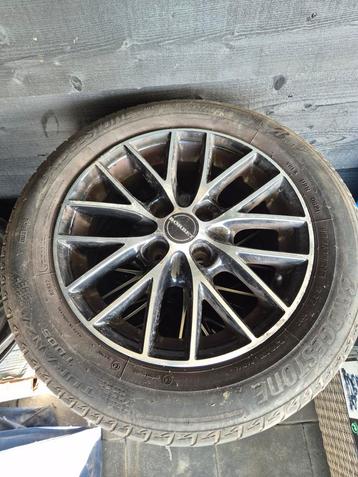 MAK of BORBET velg met banden 165/65R15 ContiTS850 of b beschikbaar voor biedingen