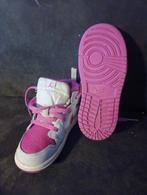 Leuke meisjes schoenen de echte Nike Jordens, Meisje, Ophalen of Verzenden, Nike, Gebruikt