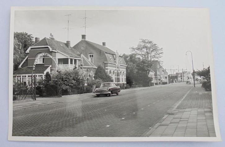 Moederfoto RIJEN Hoofdstraat met Ned Stoomlederfabriek 1958., Verzamelen, Ansichtkaarten | Nederland, Ongelopen, Noord-Brabant