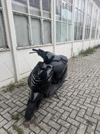 Piaggio Zip met SKR 150cc blok (geen wok), Fietsen en Brommers, Scooters | Piaggio, Ophalen, Tweetakt, Zip, Zo goed als nieuw