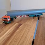 v.d. DONK s "HERTOGENBOSCH DAF 2800 & TRAILER 22 M + LADING., Verzenden, Zo goed als nieuw, Bus of Vrachtwagen, Lion Toys