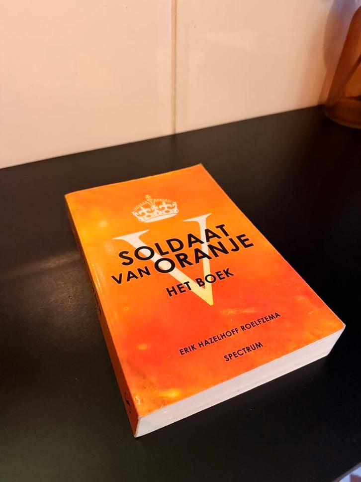 Soldaat van Oranje - Erik Hazelhoff Roelfzema, Boeken, Biografieën, Zo goed als nieuw, Ophalen of Verzenden