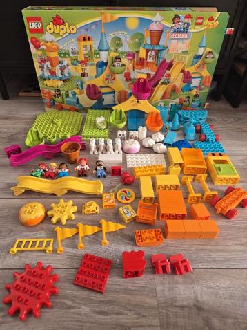Duplo 10840 grote kermis beschikbaar voor biedingen