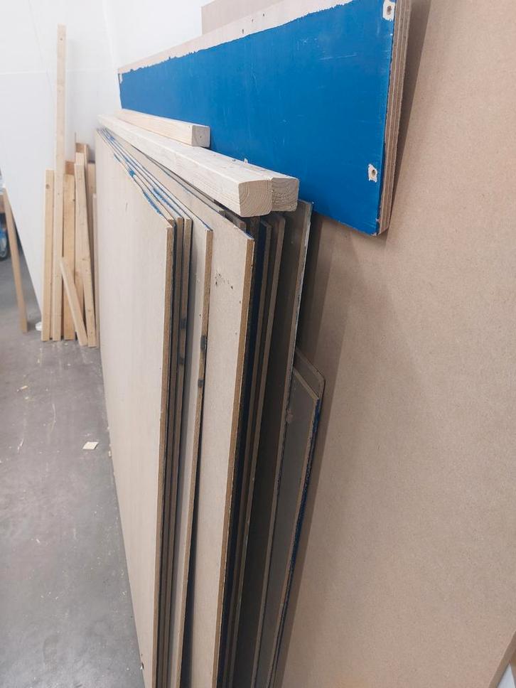 Partij MDF Platen - 120x244x8mm - Blauw/Onbewerkt, Doe-het-zelf en Verbouw, Platen en Panelen, Ophalen