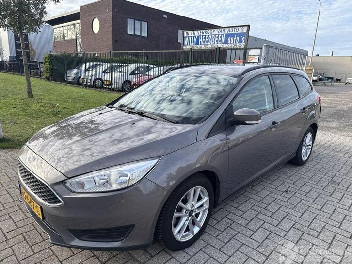 Ford Focus 1.0 TREND EDITION LICHTE SCHADE! BOUWJAAR 2015 37, Auto diversen, Schadeauto's, Ford, Handgeschakeld, Benzine, Stationwagon