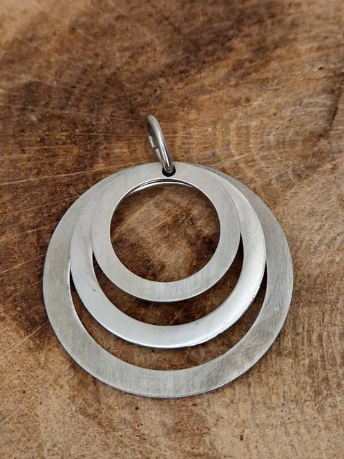 Zilveren hanger, Sieraden, Tassen en Uiterlijk, Kettinghangers, Zo goed als nieuw, Zilver, Zilver, Overige voorstellingen, Ophalen of Verzenden