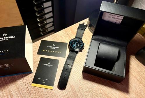 Alpha Sierra LGM32BL Limited Edition horloge, gloednieuw, Sieraden, Tassen en Uiterlijk, Sporthorloges, Nieuw, Android, Zwart