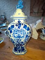 Delfts Blauw Vaas met Deksel  Porceleyne Fles Delft - 1980, Ophalen of Verzenden