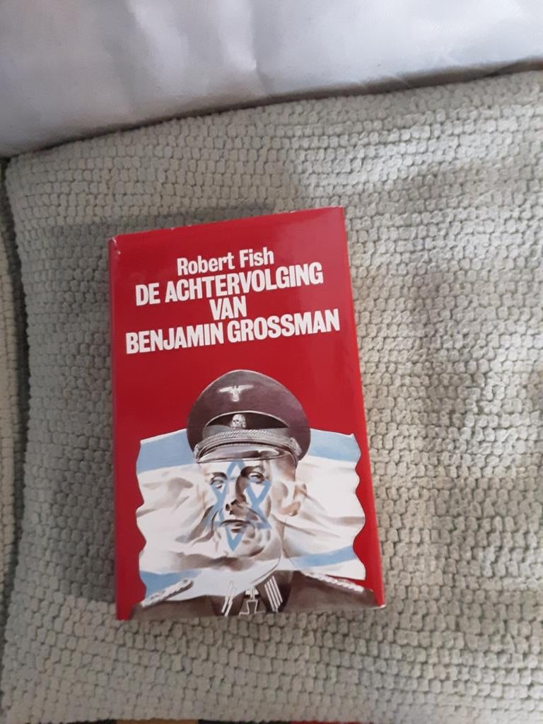 Robert Fish-----De achtervolging van Benjamin Grossman, Tweede Wereldoorlog, Robert Fish, Ophalen of Verzenden, Zo goed als nieuw