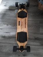 Ownboard w1s longboard elektrisch. Met afstandsbediening., Sport en Fitness, Skateboarden, Ophalen of Verzenden, Gebruikt, Skateboard