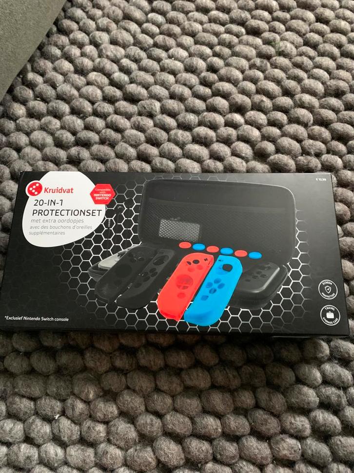 Nintendo Switch 20-in-1 Accessoire Set - Nieuw!, Spelcomputers en Games, Games | Nintendo Switch, Nieuw, Overige genres, Vanaf 7 jaar