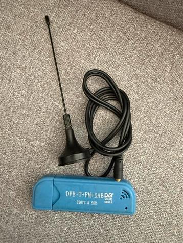 RTL-SDR ontvanger dongle beschikbaar voor biedingen