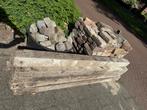 Bak met waaltjes, bakstenen (150 stuks) en 7 betonpaaltje, Tuin en Terras, Tegels en Klinkers, Ophalen, Gebruikt, Terrastegels