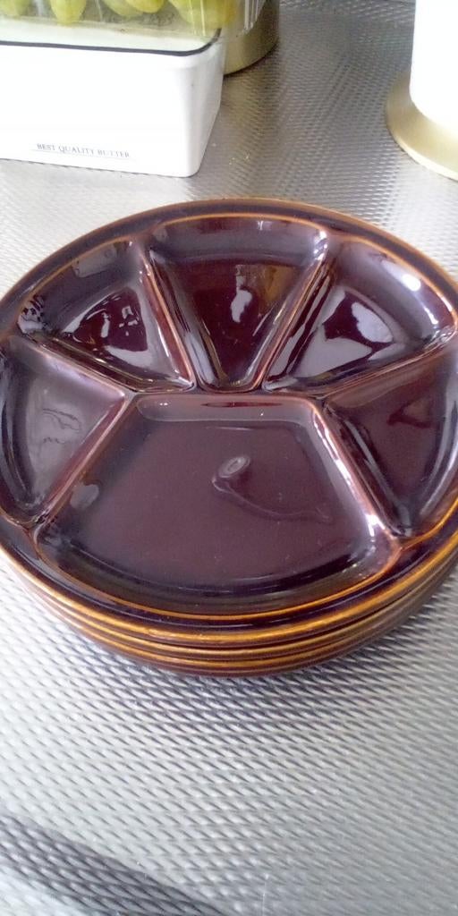 Vintage  Fondue  borden 4 stuks 6 vaks, Ophalen, Gebruikt