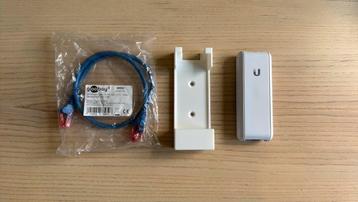 Unifi cloud key gen 1 inclusief wandhouder en micro sd beschikbaar voor biedingen