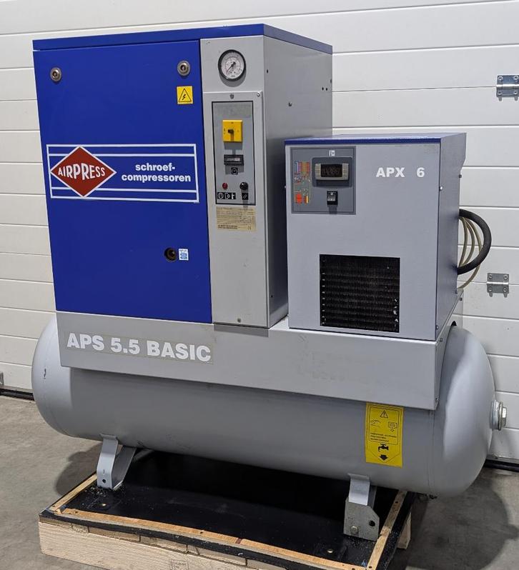 AIRPRESS APS 4kW schroefcompressor met ketel en koeldroger, Doe-het-zelf en Verbouw, Compressors, Gebruikt, 10 bar of meer, 100 liter of meer