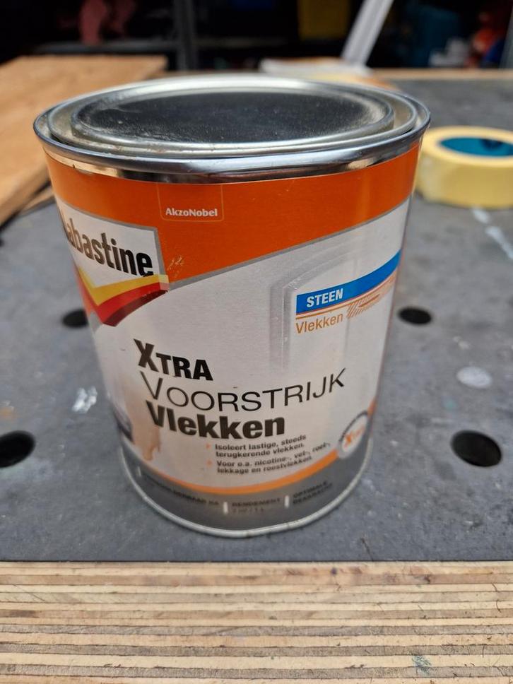 Alabastine Xtra Voorstrijk Vlekken - Wit, Doe-het-zelf en Verbouw, Verf, Beits en Lak, Zo goed als nieuw, Verf, Minder dan 5 liter