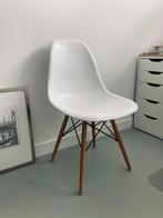 Eames dsw replica, Huis en Inrichting, Stoelen, Ophalen, Nieuw, Wit, Eén