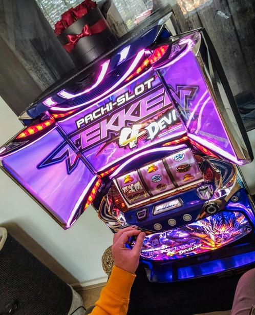 Tekken 4 devil Pachislot machine + voeding + 1000 tokens, Verzamelen, Automaten | Gokkasten en Fruitautomaten, Zo goed als nieuw