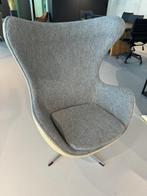 Egg chair grijs met hout. Nieuw!, Huis en Inrichting, Fauteuils, Ophalen, Metaal, Nieuw, 75 tot 100 cm