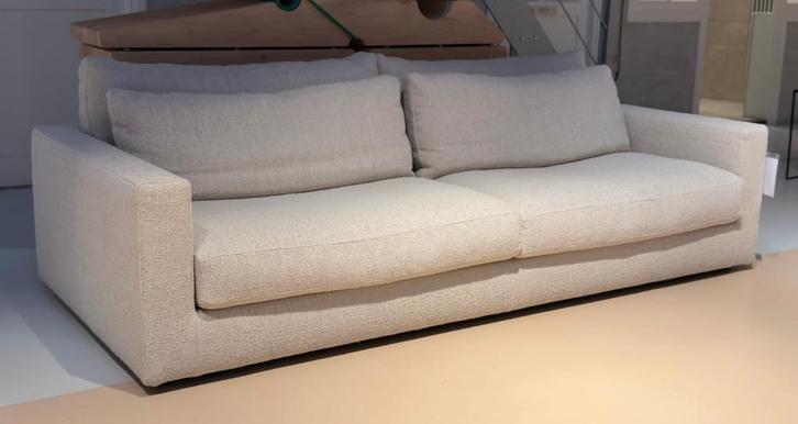 Linteloo Mauro 4-zitsbank - showroommodel, Huis en Inrichting, Banken | Sofa's en Chaises Longues, Zo goed als nieuw, Vierpersoons of meer