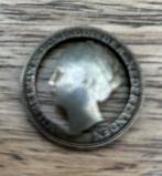 Uitgezaagde zilveren munt 1940 wilhelmina, Postzegels en Munten, Munten | Nederland, Zilver, 2½ gulden, Koningin Wilhelmina, Ophalen of Verzenden
