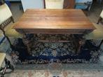 Tafel houtsnijwerk en leeuwenkoppen 120 x 80 x 73 (lxbxh), Ophalen