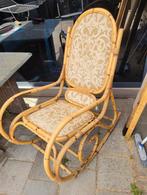 Schommelstoel Thonet Stijl Riet Bamboe, Huis en Inrichting, Stoelen, Ophalen, Gebruikt, Bruin, Eén