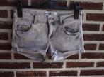 Grijze Coolcat korte broek maat S, Kleding | Dames, Kort, Ophalen of Verzenden, Zo goed als nieuw, Coolcat