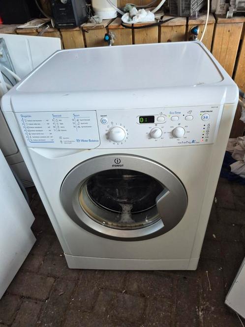 Leuke Indesit wasmachine 1400toeren 7 kg, Huis en Inrichting, Keuken | Keukenbenodigdheden, Gebruikt, Ophalen