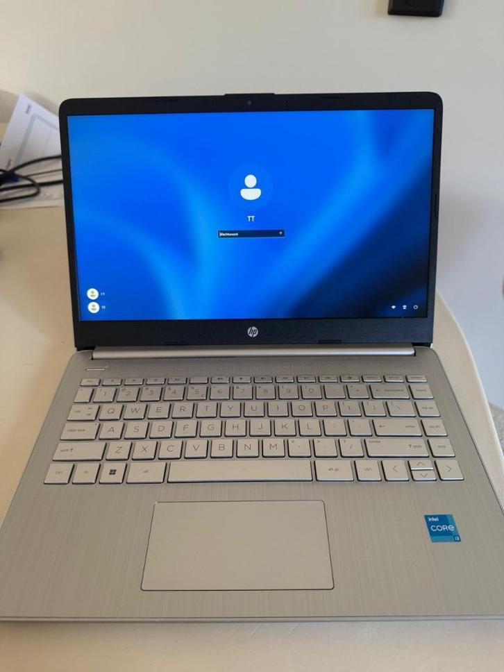 HP Laptop 14s – Perfect voor school, studie of werk!, Computers en Software, Windows Laptops, Zo goed als nieuw, 14 inch, SSD