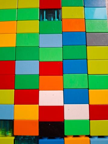Heel veel ... 150 ... duplo blokken in vrolijke kleurtjes  beschikbaar voor biedingen
