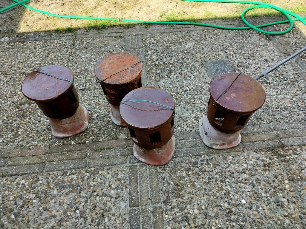 Schoorsteen potten, Doe-het-zelf en Verbouw, Dakpannen en Dakbedekking, Dakpannen, Steen of Klei, Minder dan 5 m², Ophalen of Verzenden