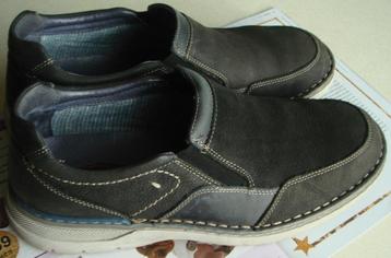 Output instappers heren schoenen maat 43 € 9,50 beschikbaar voor biedingen