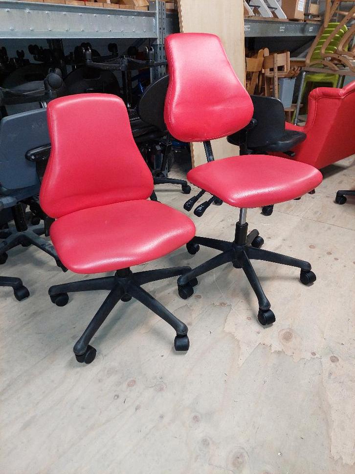 2x Rolf leidsterstoel Comfort / bureaustoel - rood, Huis en Inrichting, Bureaustoelen, Zo goed als nieuw, Bureaustoel, Rood, Ergonomisch