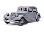 Tamiya	32517	Citroën Traction 11CV Staff Car	1/48, Hobby en Vrije tijd, Auto, Verzenden, 1:32 tot 1:50, Nieuw