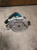 Makita DHS900 2x 18v accu cirkelzaag body 235mm, Doe-het-zelf en Verbouw, Gereedschap | Zaagmachines, Ophalen of Verzenden, Gebruikt