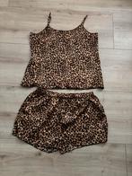 Leuke pyjama set - Maat L, Kleding | Dames, Pyjama's, Ophalen of Verzenden, Zo goed als nieuw, Maat 42/44 (L)