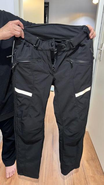 Motorbroek dames beschikbaar voor biedingen
