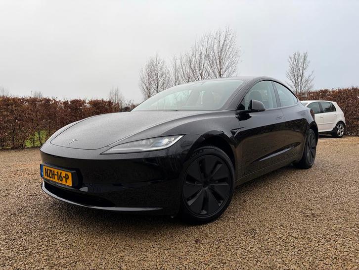 Tesla Model 3 2025 Zwart | Long Range RWD | 78kwh | HIGHLAND, Auto's, Tesla, Particulier, Model 3, 360° camera, ABS, Achteruitrijcamera