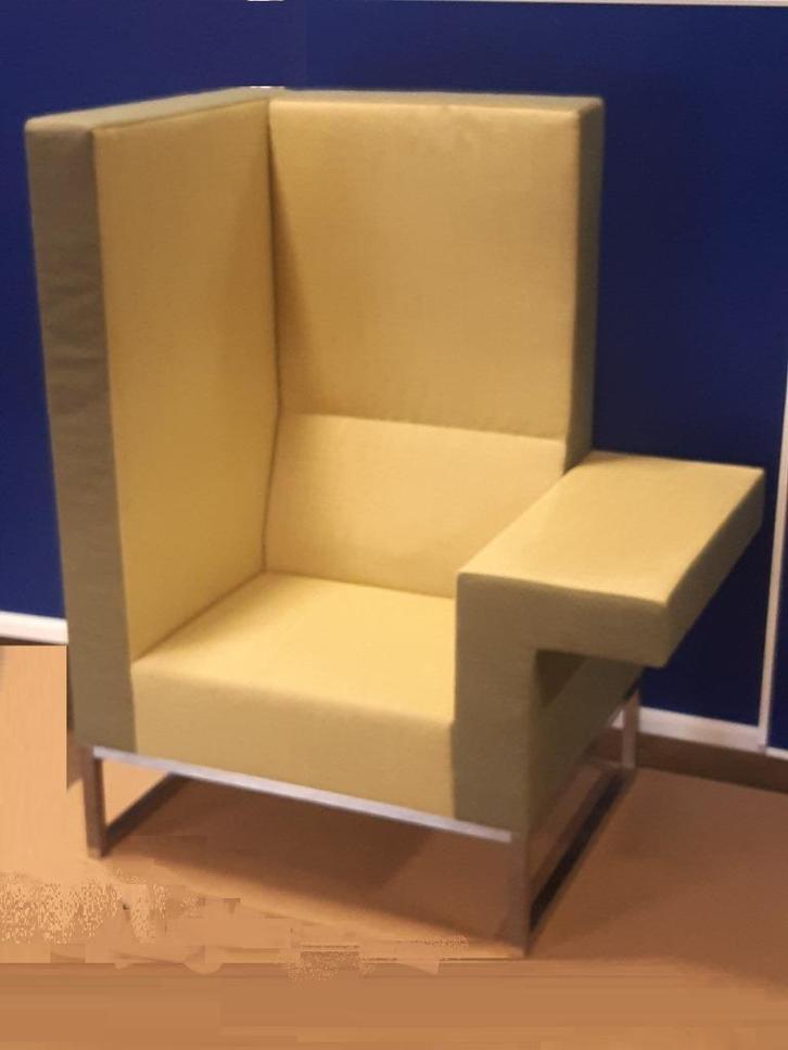 Palau Bricks Akoestische Design stoel geel/groen -Llinks, Huis en Inrichting, Fauteuils, Gebruikt, Metaal, Stof, Overige materialen