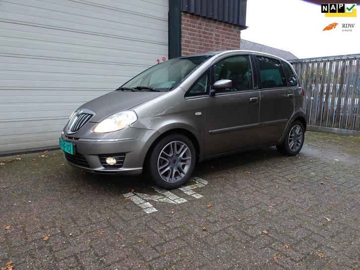 Lancia Musa 1.4-16V Platino/Panodak/Automaat, Auto's, Lancia, Particulier, Te koop, Musa, ABS, Airbags, Airconditioning, Centrale vergrendeling