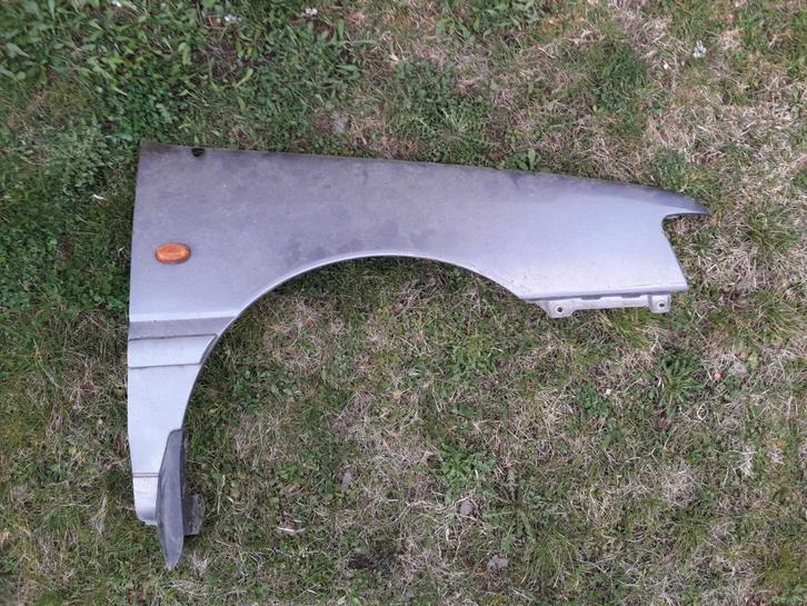 Hyundai Pony X2 spatbord rechts, origineel 66321-24100, Auto-onderdelen, Carrosserie en Plaatwerk, Spatbord, Hyundai, Voor, Rechts