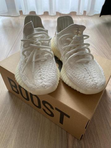 Yeezy’s TE KOOP ORGINEEL beschikbaar voor biedingen