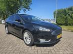 Ford Focus Wagon 1.0 Titanium Edition Nieuwe Apk!, 65 €/maand, 125 pk, Gebruikt, Zwart