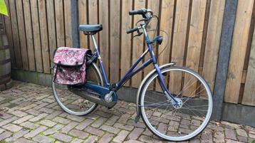 Damesfiets opknapper beschikbaar voor biedingen