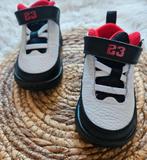 Jordan Max Aura 5 - Maat 18 - Nieuw!, Kinderen en Baby's, Babykleding | Schoentjes en Sokjes, Schoentjes, Jongetje of Meisje, Nieuw