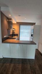 Greeploze keuken met apparatuur - 273x183, Huis en Inrichting, Ophalen of Verzenden